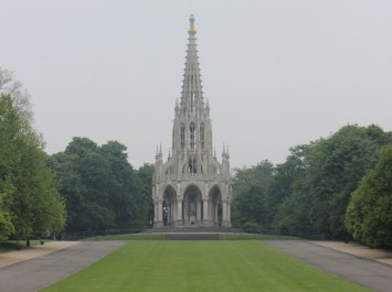 Monument van de dynastie (Laken)